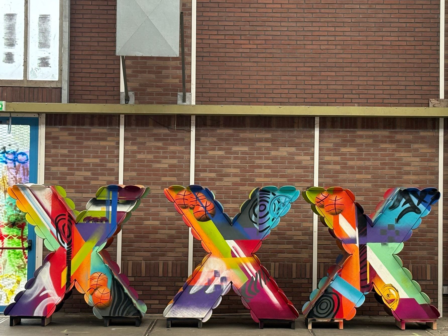 Herzblut Amsterdam Stadtführungen, auf deutsch, kleine Gruppen. Privatführungen. Segeln auf dem Ijsselmeer.