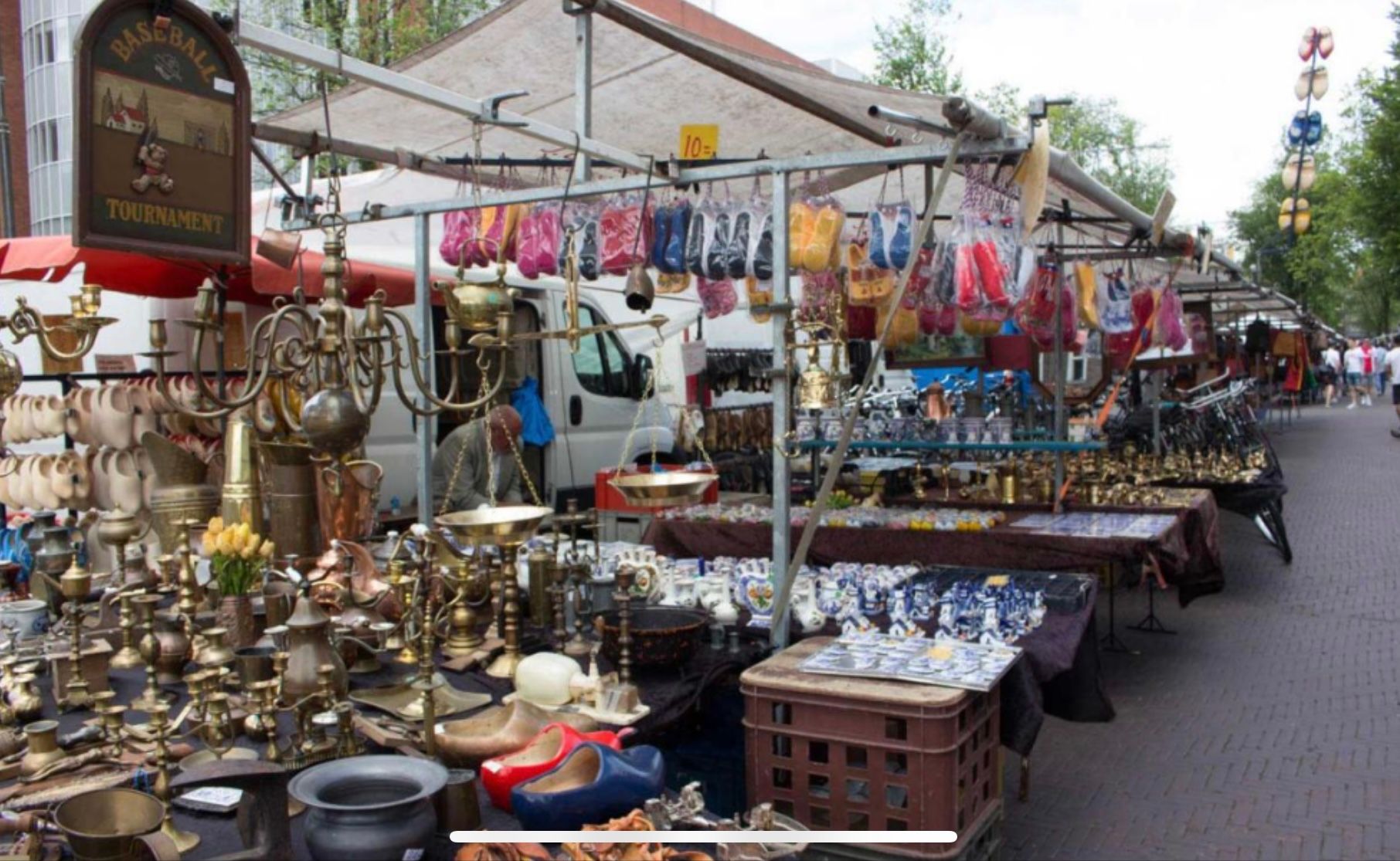 Herzblut Amsterdam Stadtführungen, auf deutsch, kleine Gruppen. Privatführungen. Fahrradtouren. Waterlooplein