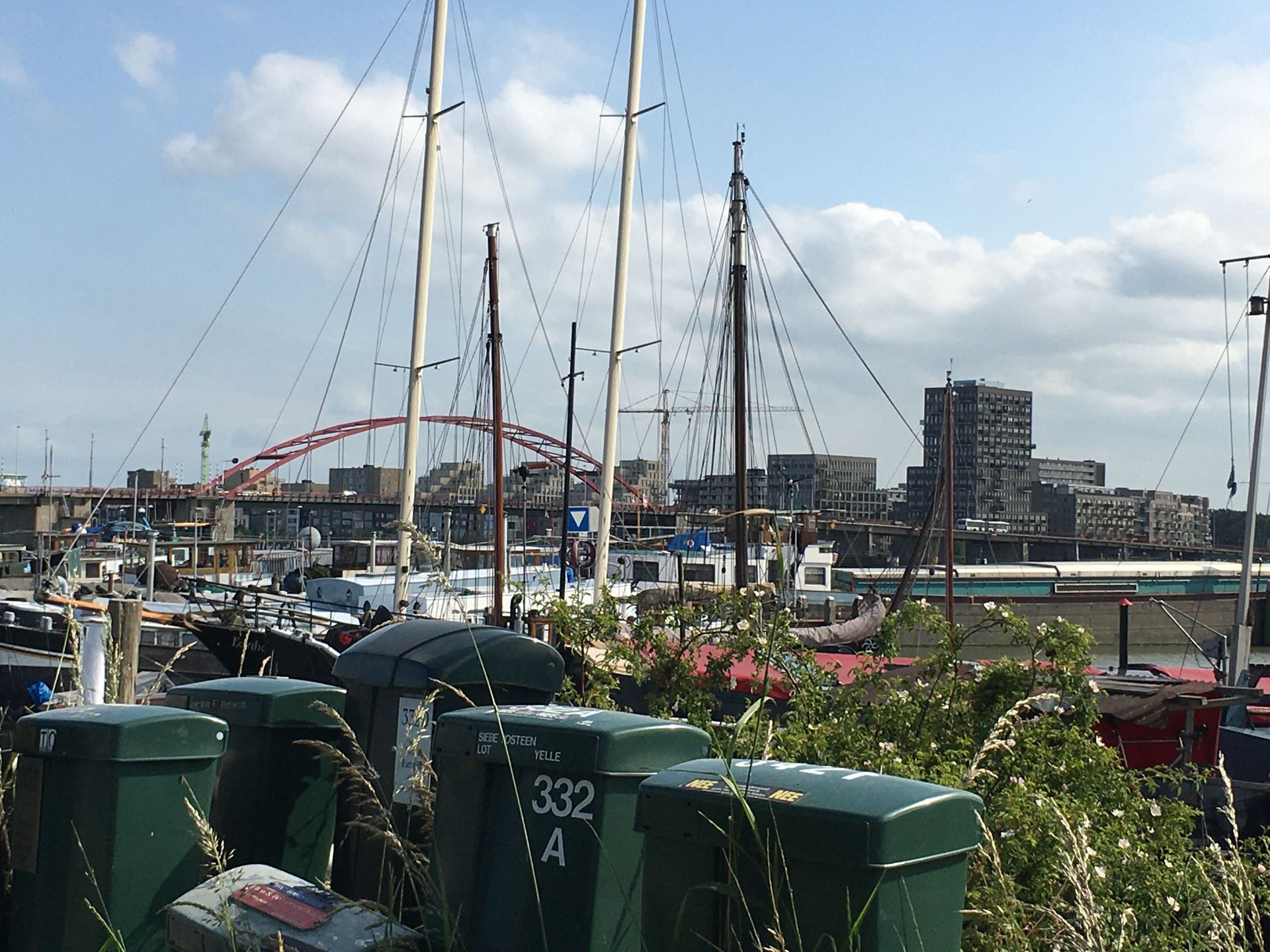 Herzblut Amsterdam Stadtführungen, auf deutsch, kleine Gruppen. Privatführungen. Fahrradtouren. Noord. Ijsselmeer.