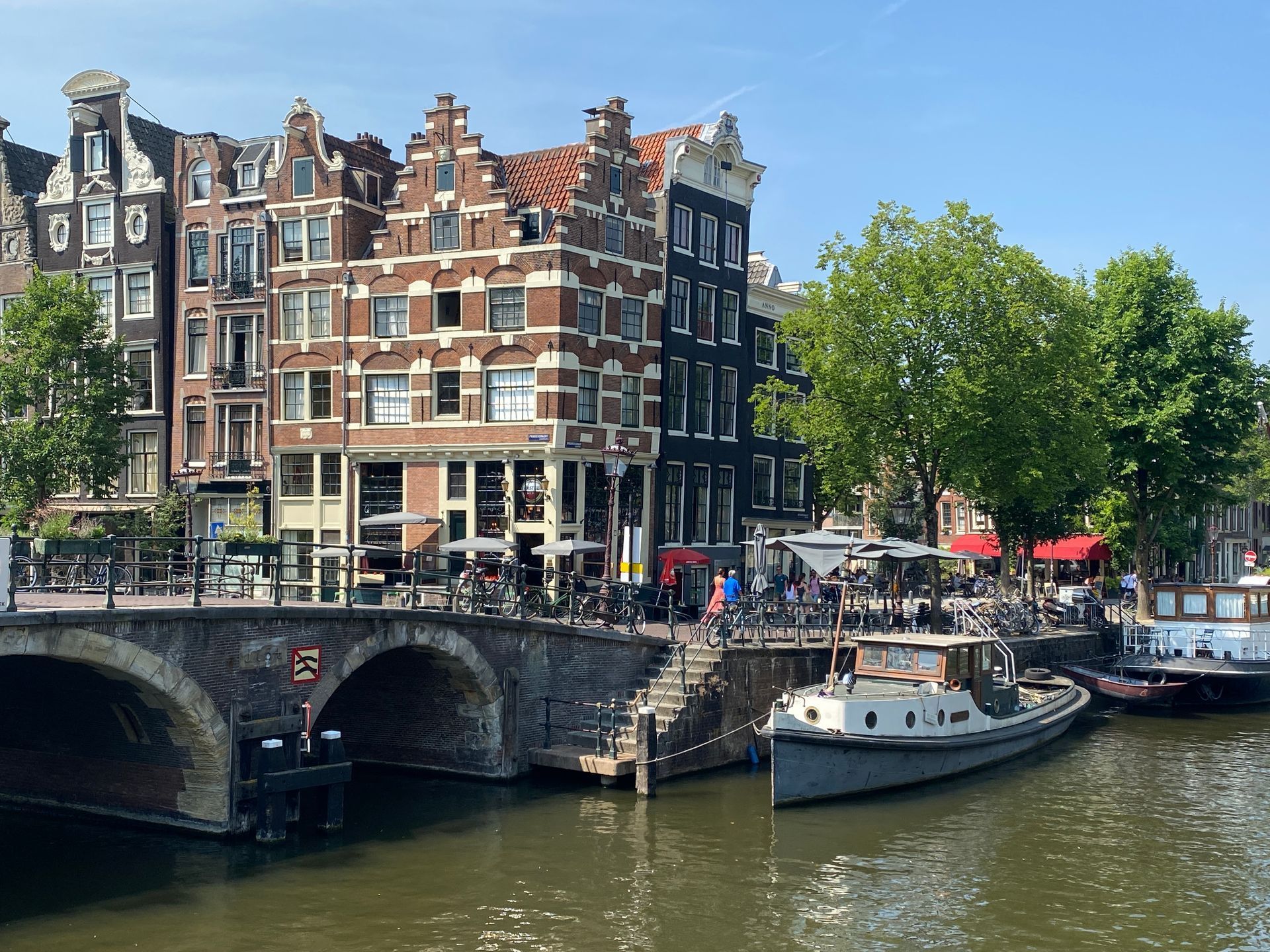 Herzblut Amsterdam Stadtführungen. Deutsch. Kleine Gruppe. Privatführung. Dam