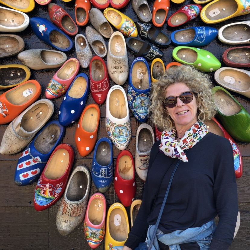 Herzblut, Anne, Amsterdam Stadtführungen auf deutsch, kleine Gruppen, Fahrradtouren, Kunst Architektur, Event, Gruppen, Französisch, Spanisch, Englisch