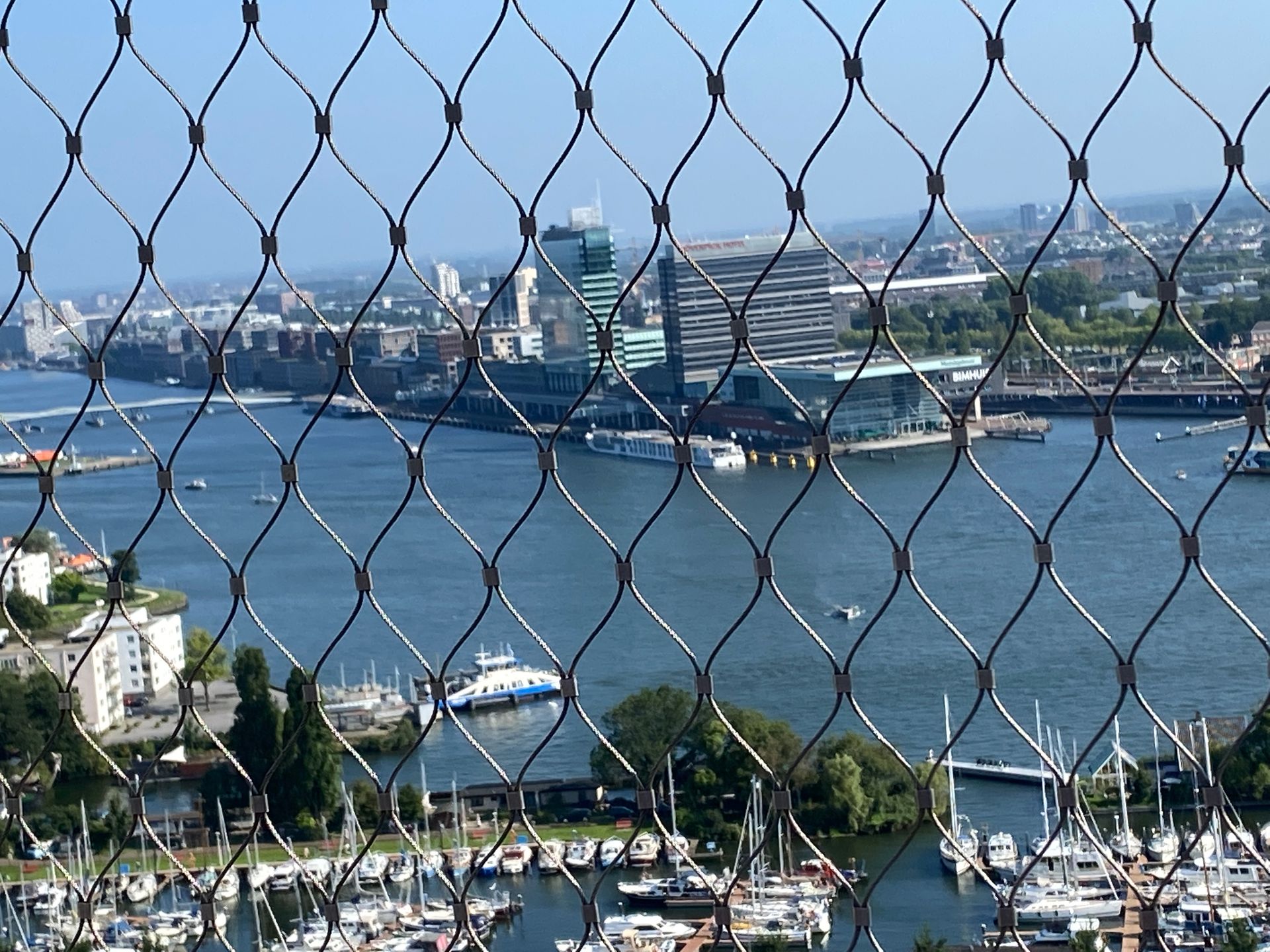 Herzblut Amsterdam Stadtführungen, auf deutsch, kleine Gruppen. Privatführungen. Fahrradtouren. Lookout