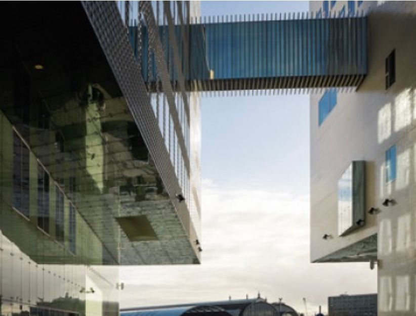 Herzblut individuelle Amsterdam Stadtführungen auf deutsch, in kleinen Gruppen. Privatführungen. Fahrradtouren.