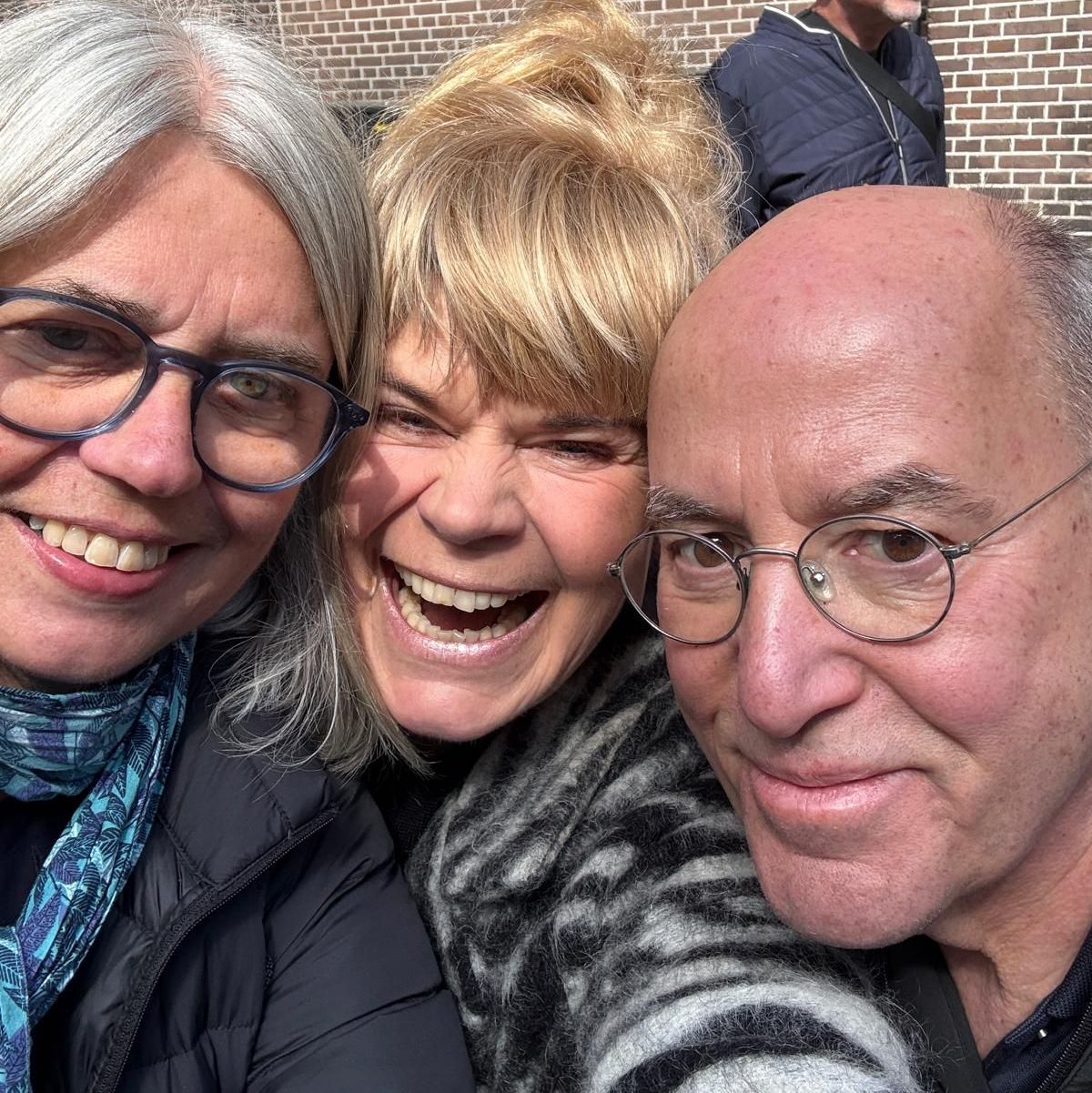 Herzblut Amsterdam Stadtführungen. Deutsch. Kleine Gruppe. Privatführung. Dam. Gysi