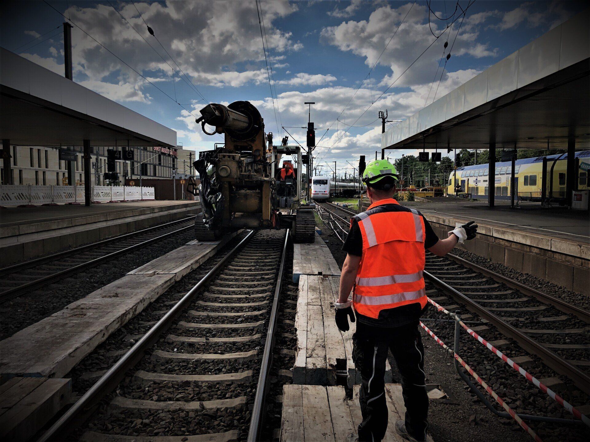 STB Wöltjen Steimbke Bohrgerät Großbohrpfähle Bohrpfähle Liebherr Bauer