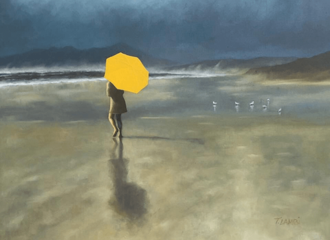 Meer, Ozean, Spaziergang, Sand, gelber Regenschirm, yellow umbrella, Gewitterstimmung, Trisha Lambi, Lambi, Künstlerin, Australien, Karalee, Oil Painting, Ölmalerei,
