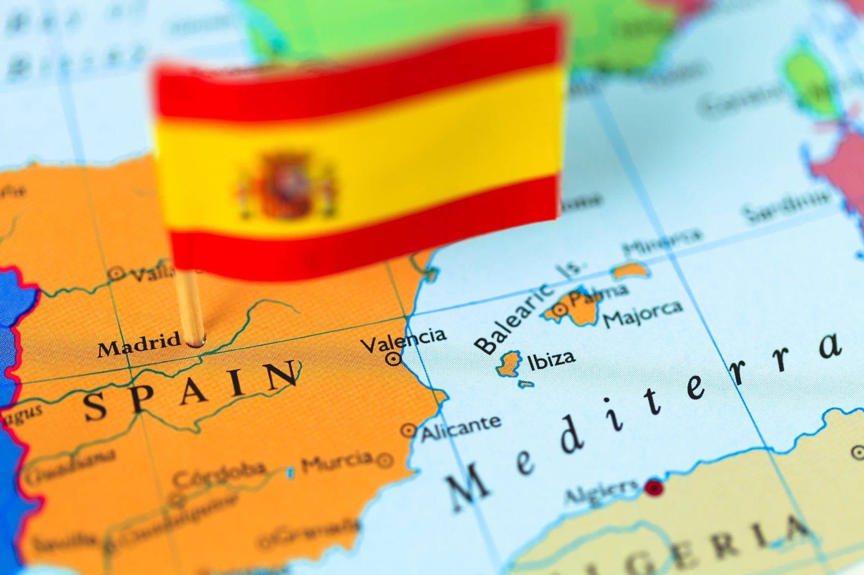 Chez Trad’Zine, l’espagnol est l’une de nos langues de travail en traduction juridique.
