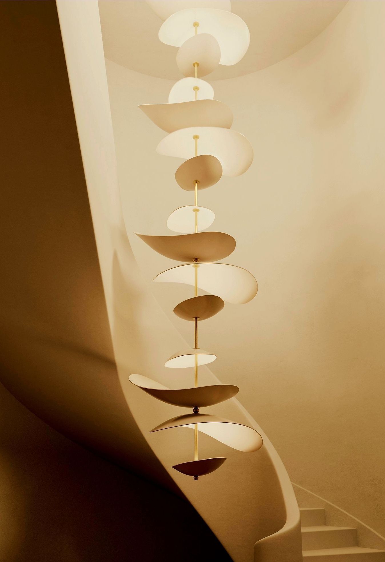 Elsa Foulon Studio Pendant light Selene Antigone ceramic light sculpture