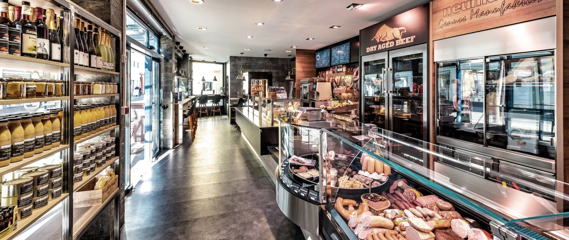 Innenansicht der Metzgerei aus rechter Perspektive.