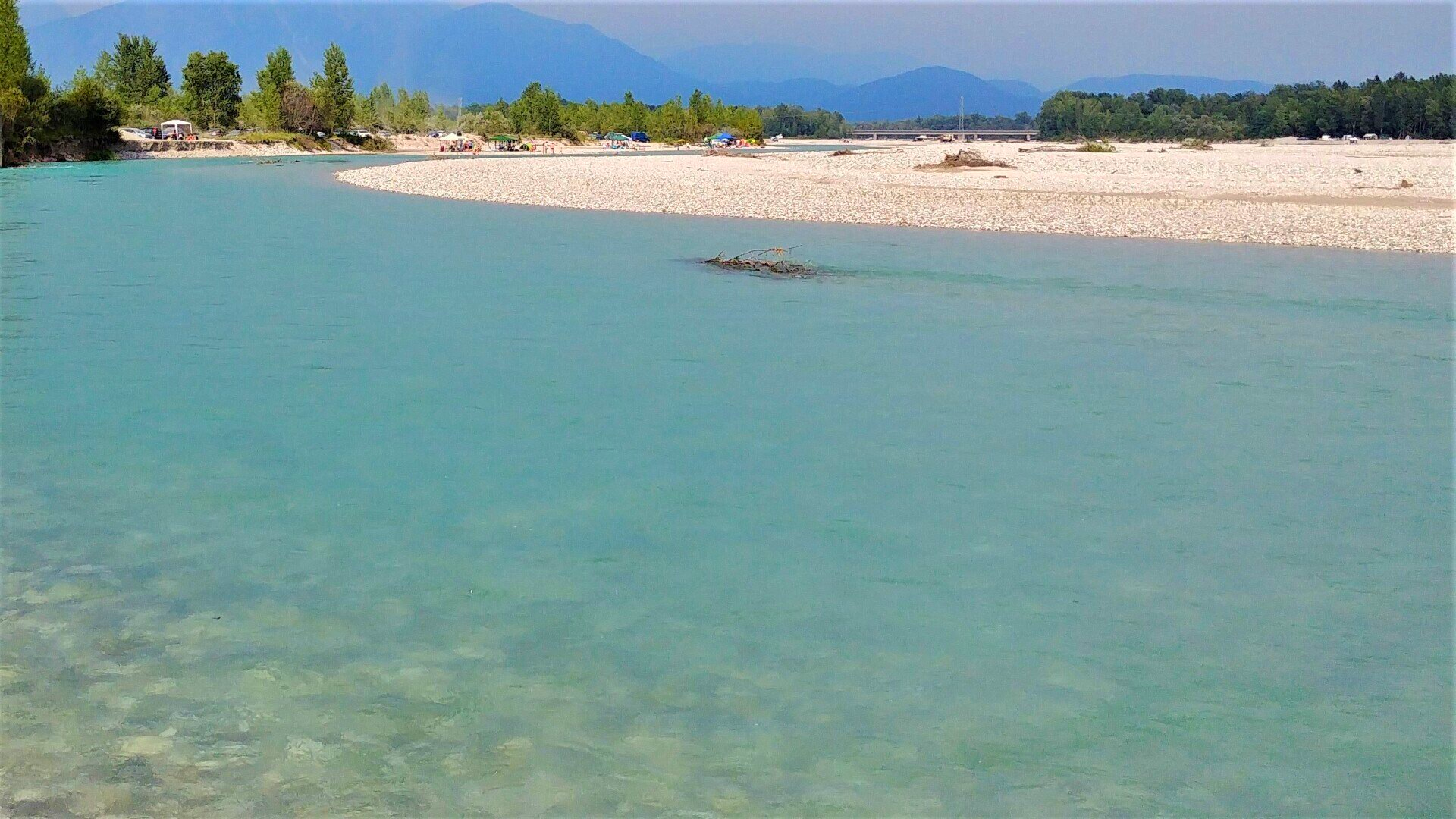 Mit dem Wohnmobil am Ufer des Tagliamento