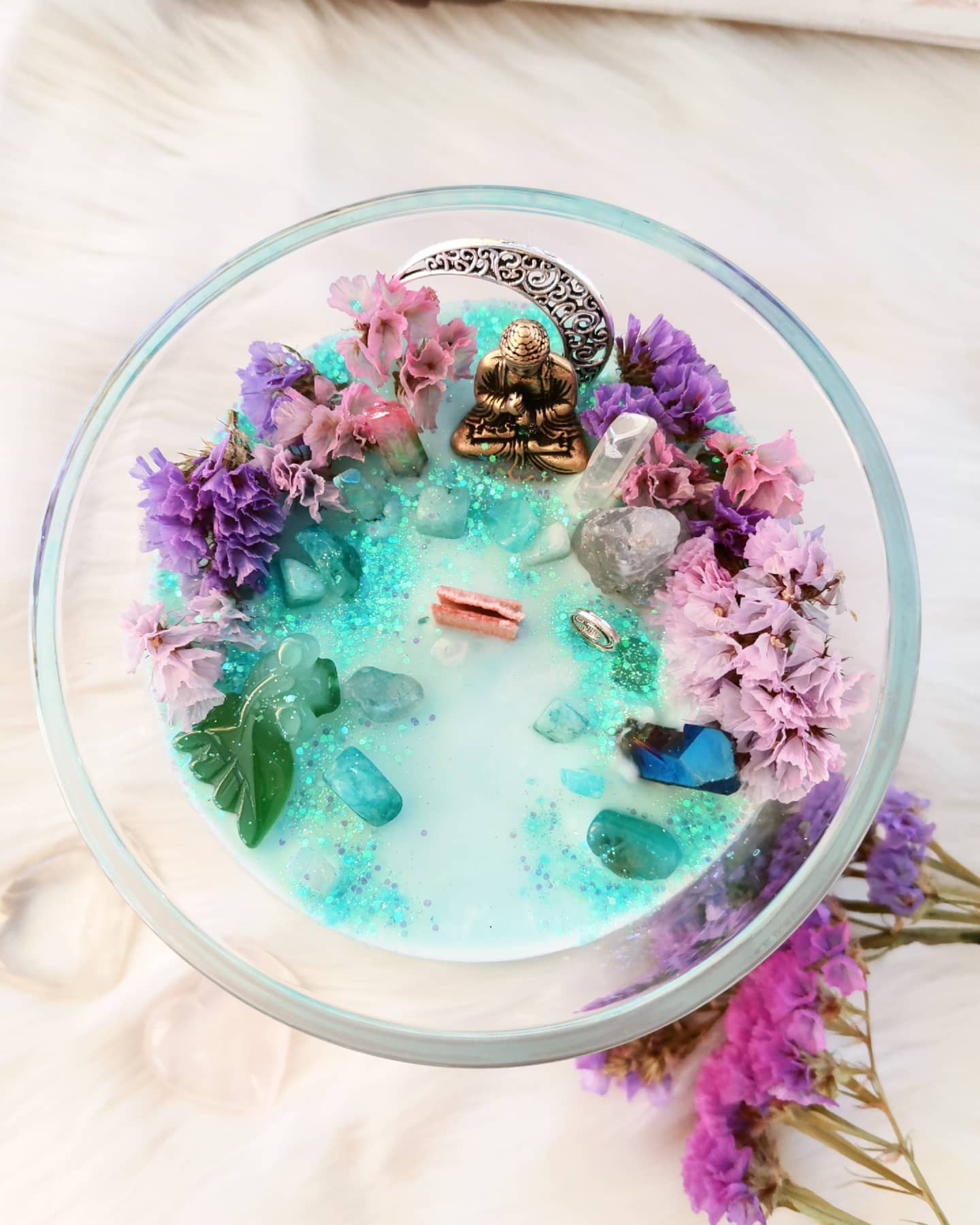 velas ritualizadas con minerales