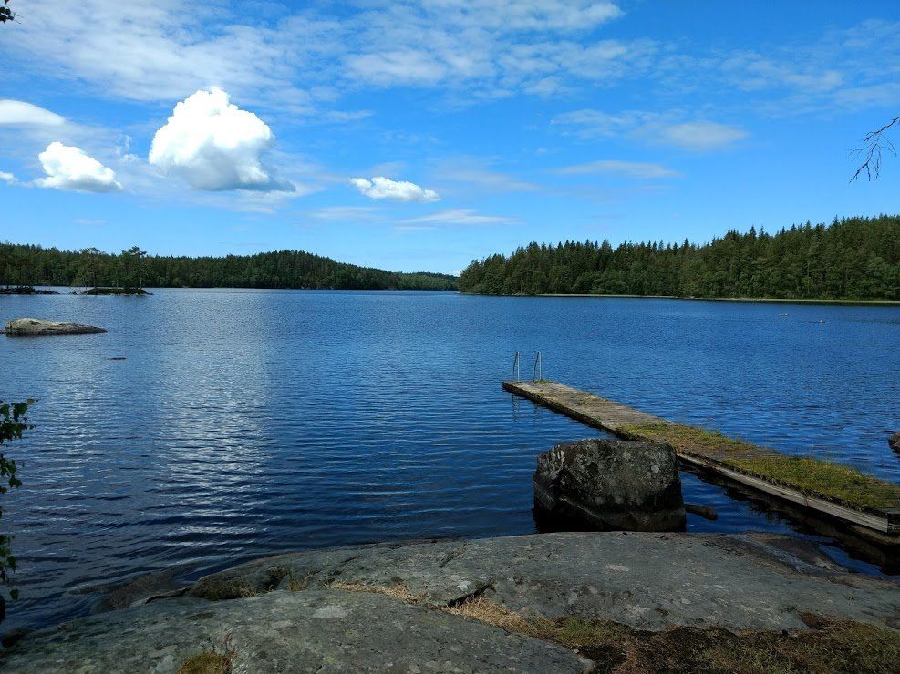 Badeplatz am nahen Mossjö-See