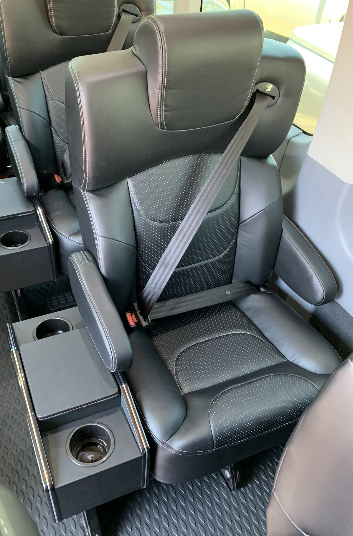 Transit Captain Chair
