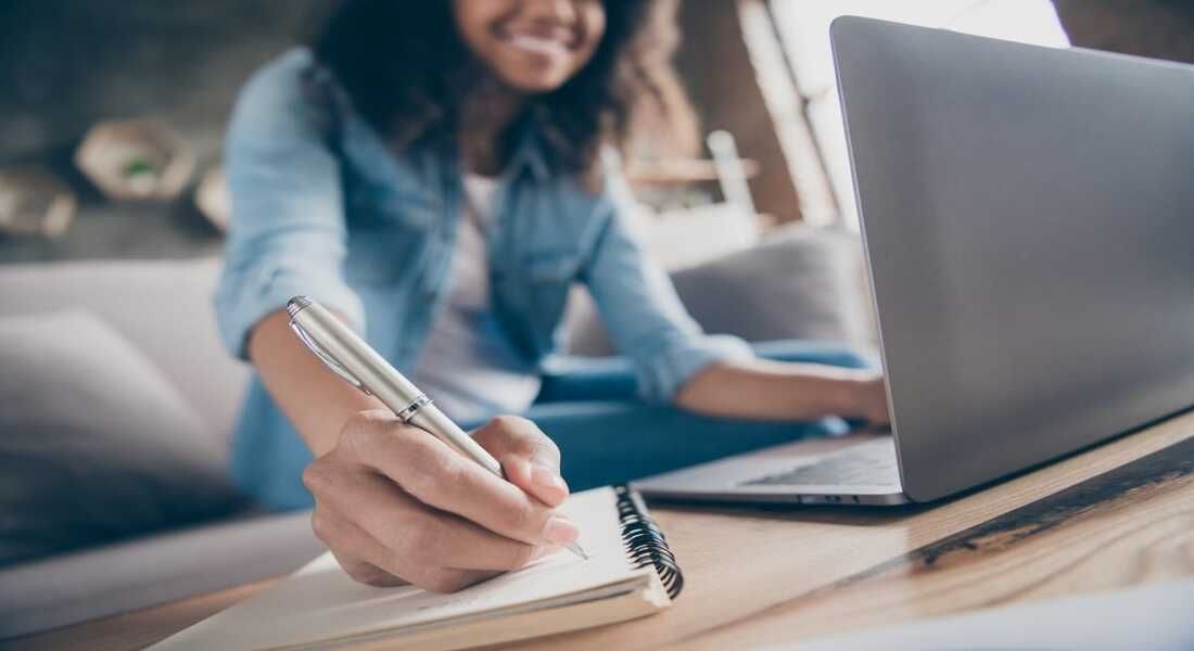 hacer ensayos gratis en linea completos con chatgpt