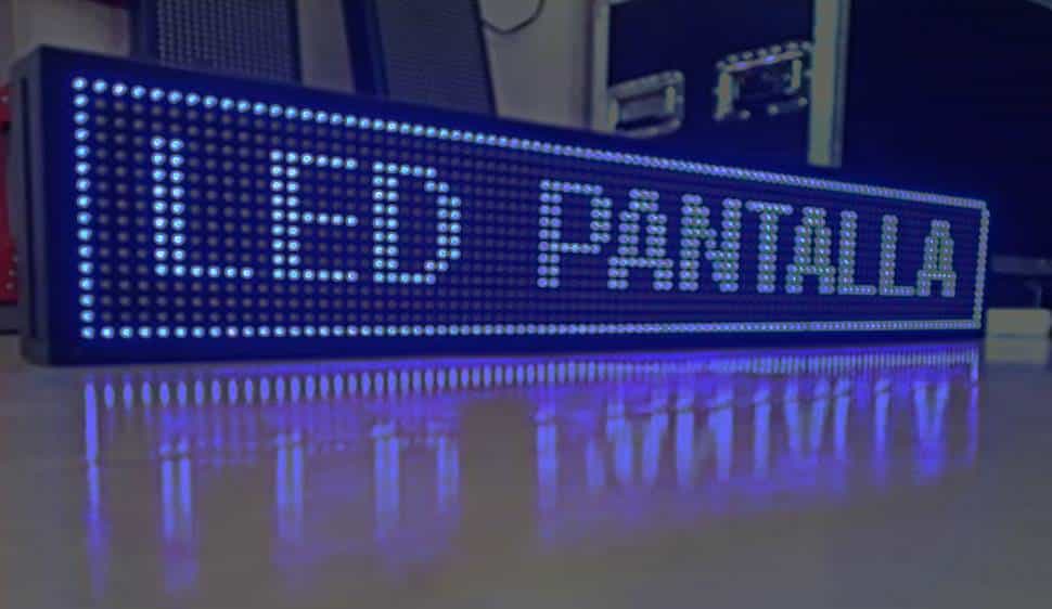 pantallas publicitarias para escaparates precios