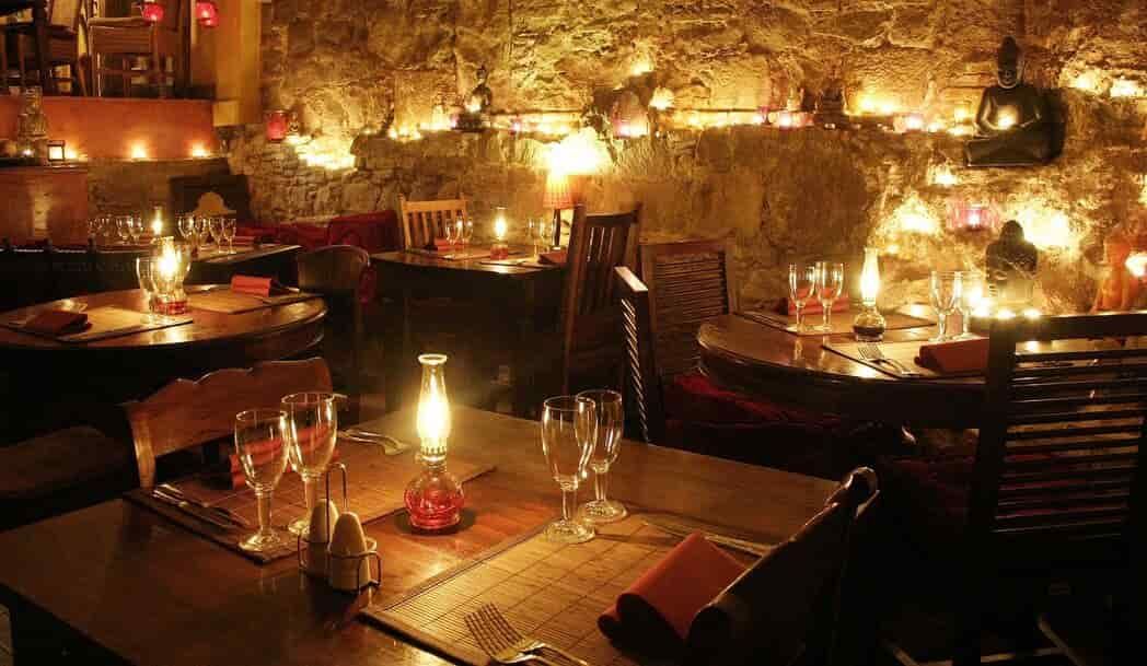 reseñas restaurantes acogedores e íntimos cerca de españa