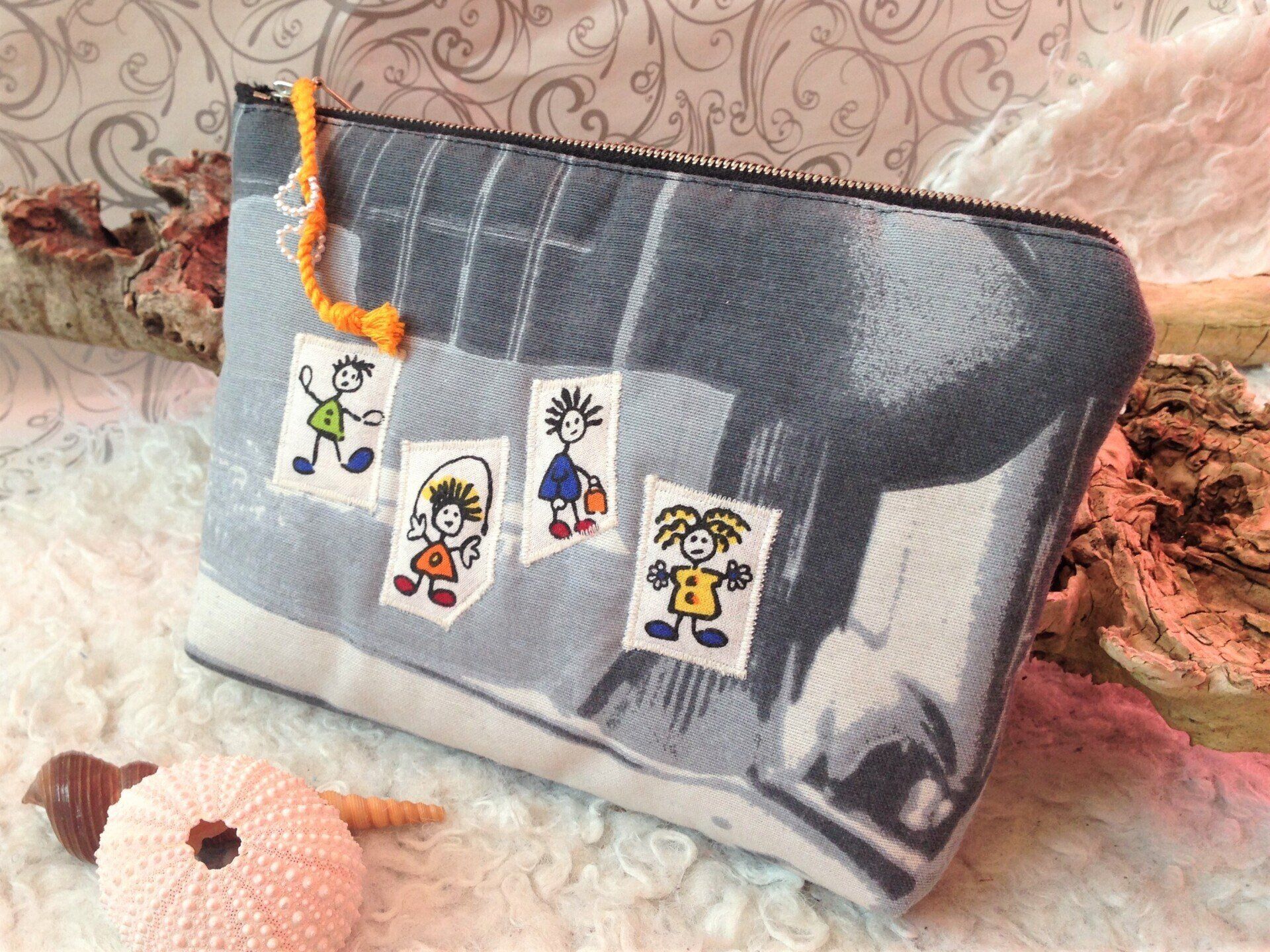 kosmetiktasche waschbeutel beautybag grau bunt make-up tasche