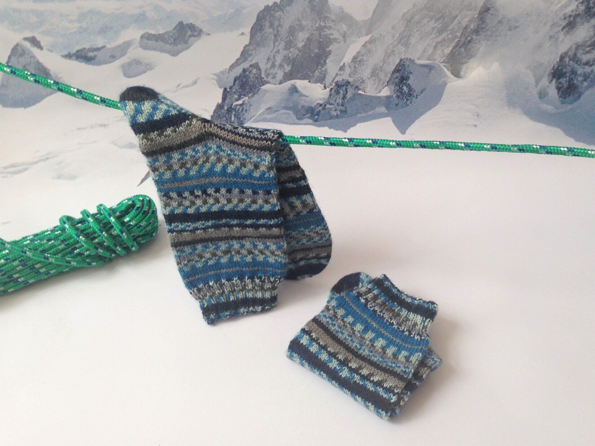 wollsocken handgestrickt stricksocken wollstruempfe norwegersocken