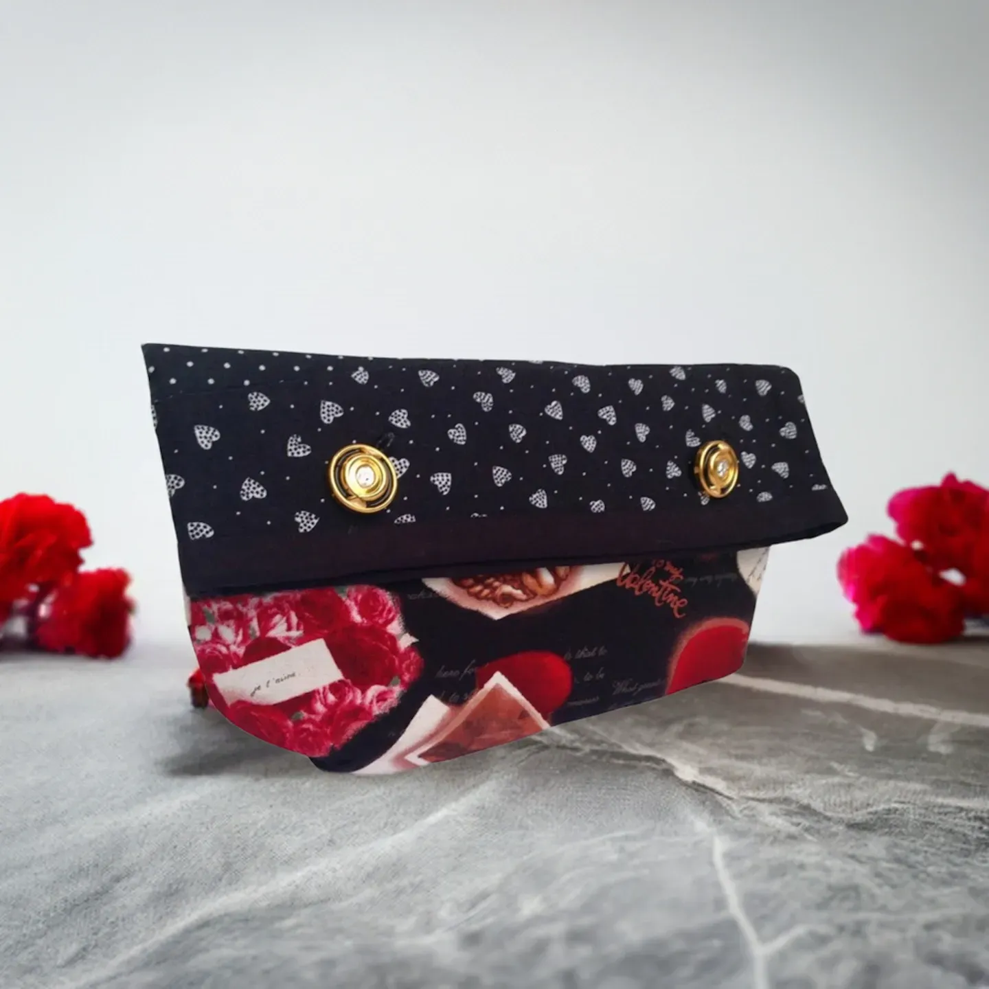 clutch schwarz rot romantisch verspielt