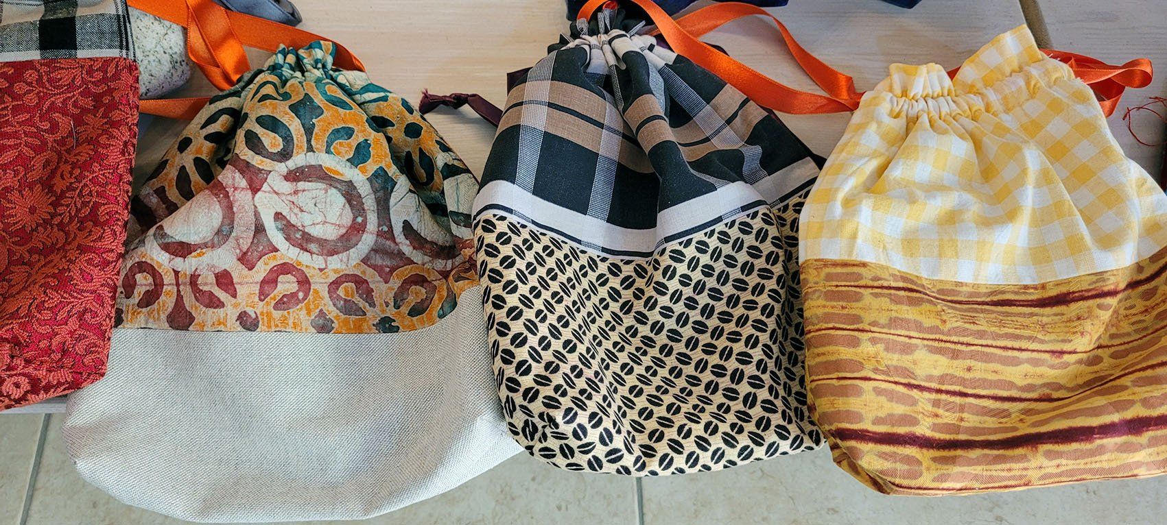 Tücher, Taschen, Hüte auf La Gomera