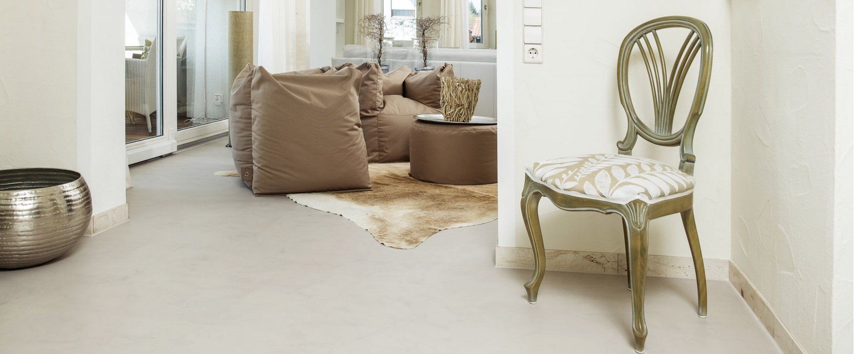 Hausgestaltung, Maler, Aschaffenburg, Putz, Malerarbeiten, Designtapete, Betonoptik, Stuck