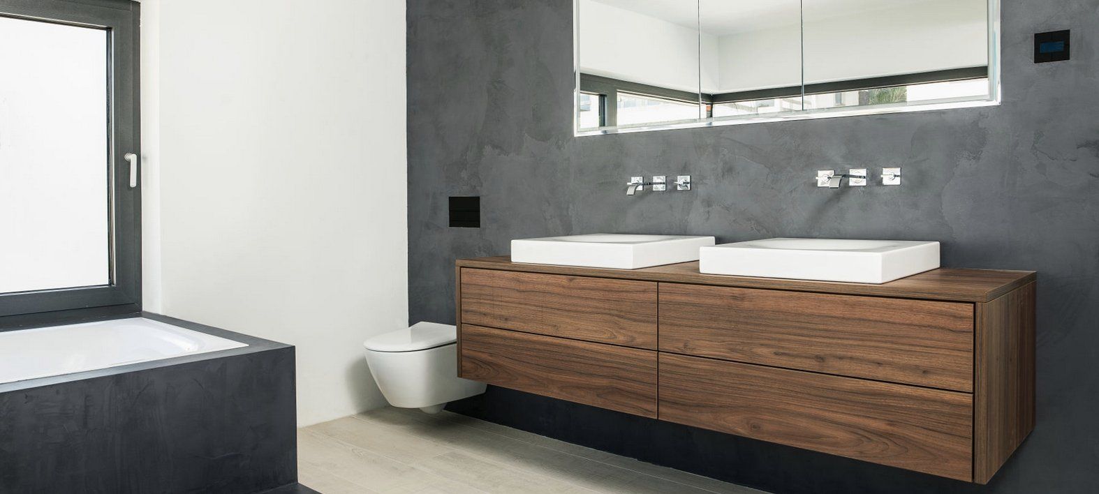 fugenlose Bäder, Badgestaltung, Maler Bergmann