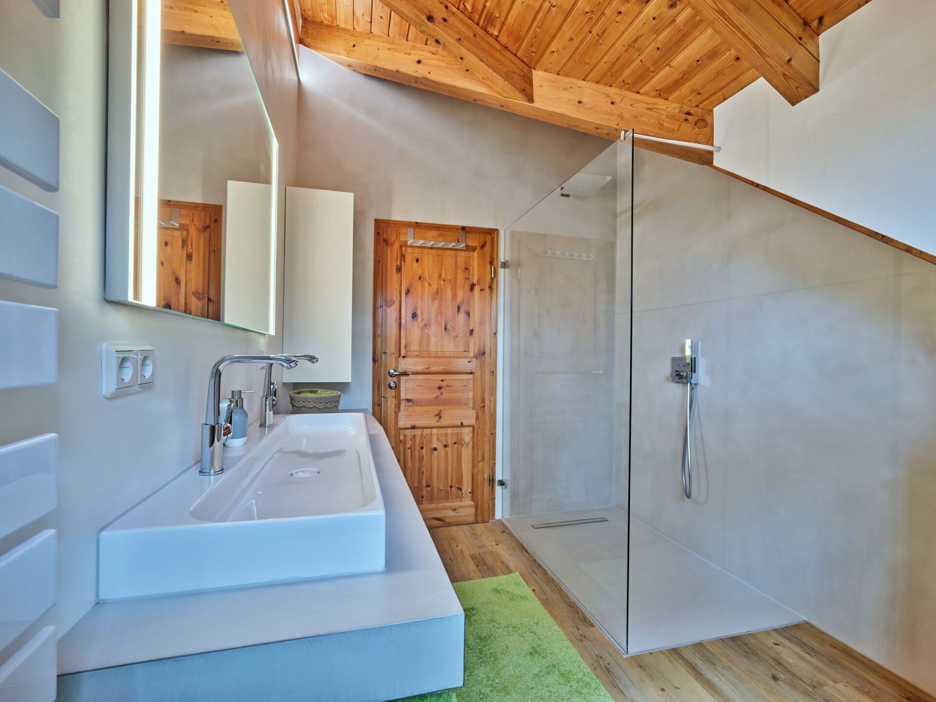 fugenlose Bäder, Badgestaltung, Maler Bergmann