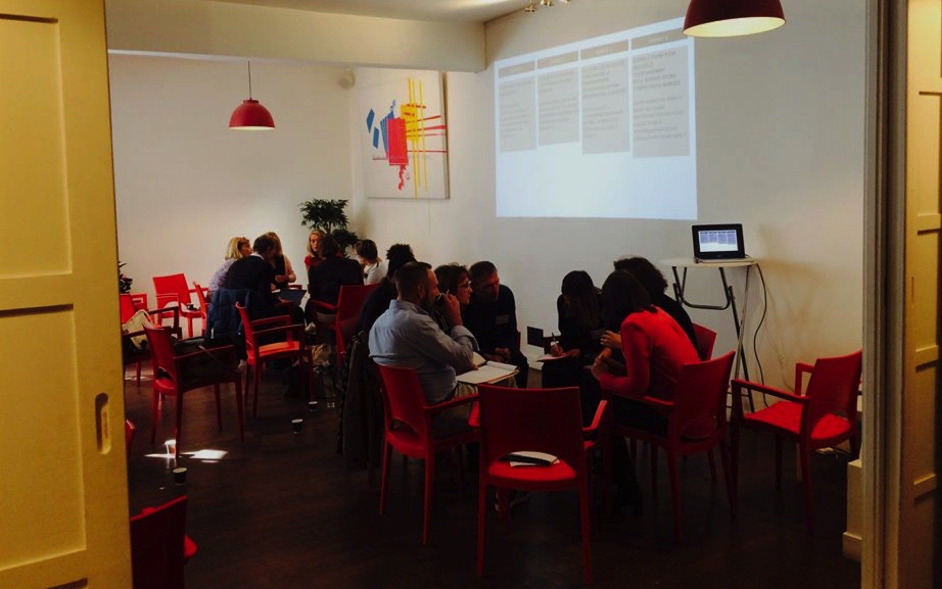 branding, design thinking, conduite du changement, projet de territoire, affaires publiques, marketing territorial, démarche, communication publique, communication politique, attractivité, développement local, coconstruction, ateliers, workshop, marque, stratégie de marque, attractivité territoriale, gestion de crise, communication de crise, transition énergétique, transformation, positionnement de marque, communication territoriale, stratégie, agence, Lyon, Paris, tourisme, attractivité touristique, Avoriaz, Annecy, Morzine, Genevois, Avignon, Marseille, station de ski, collectivités locales, agglomérations, métropoles, transition écologique, raison d’être, raison de faire, guide de marque, social media, identité visuelle, éditorialisation, contenus, stratégie de contenus, conseil, recommandations, plan de communication, charte graphique, projets urbains, communication, concertation, participation citoyenne, grand projet de ville, ANRU, transformation des organisations, intérêt général, bilan de mandat, élus, conseil communautaire, conseil d’administration.