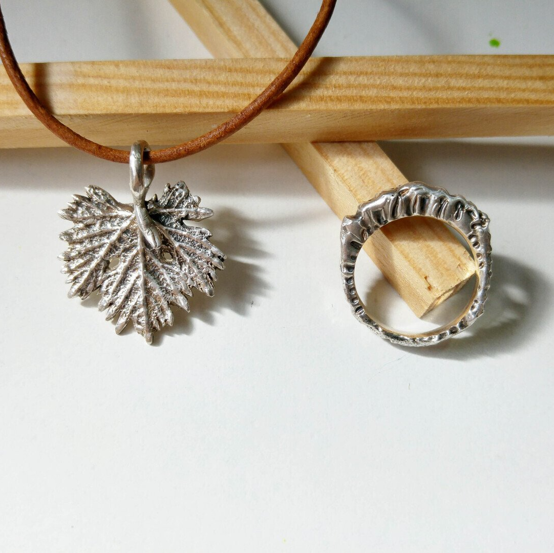 Curso de joyería hecha en técnicas de Cera Perdida