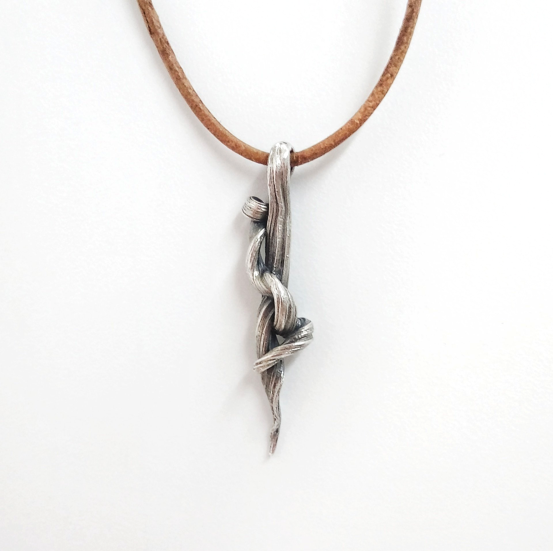 Clases de joyería: colgante de plata hecho con cera Mitsuro Hikime.