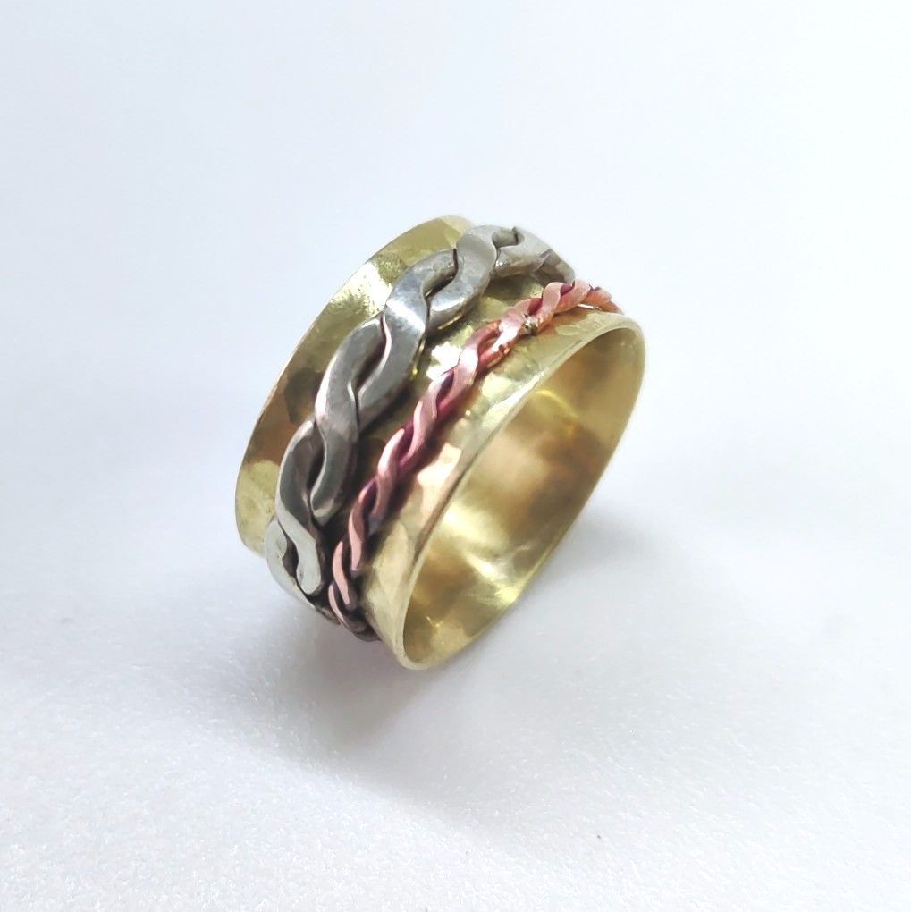 Clases de joyería: anillo antiestrés de latón, cobre y alpaca