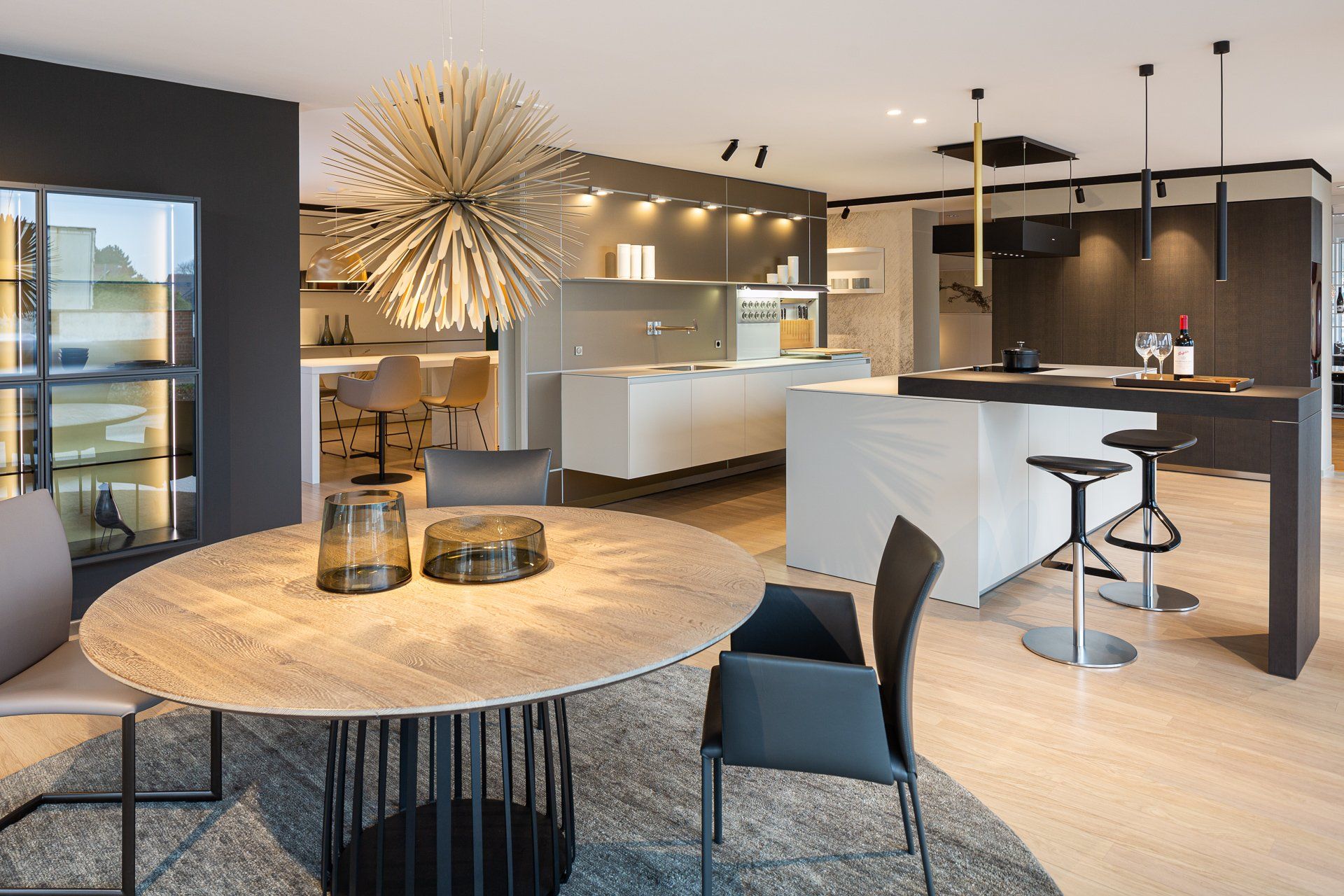 Innen-Architektur-Foto, Boden Einrichtungshaus für Einrichtungsmagazin