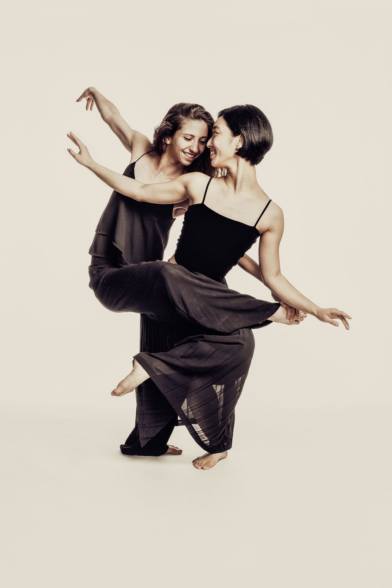 Editorial-Foto und Media-Porträt-Foto im Studio, Künstler-Porträt-Foto, Tanz, Tänzerinnen