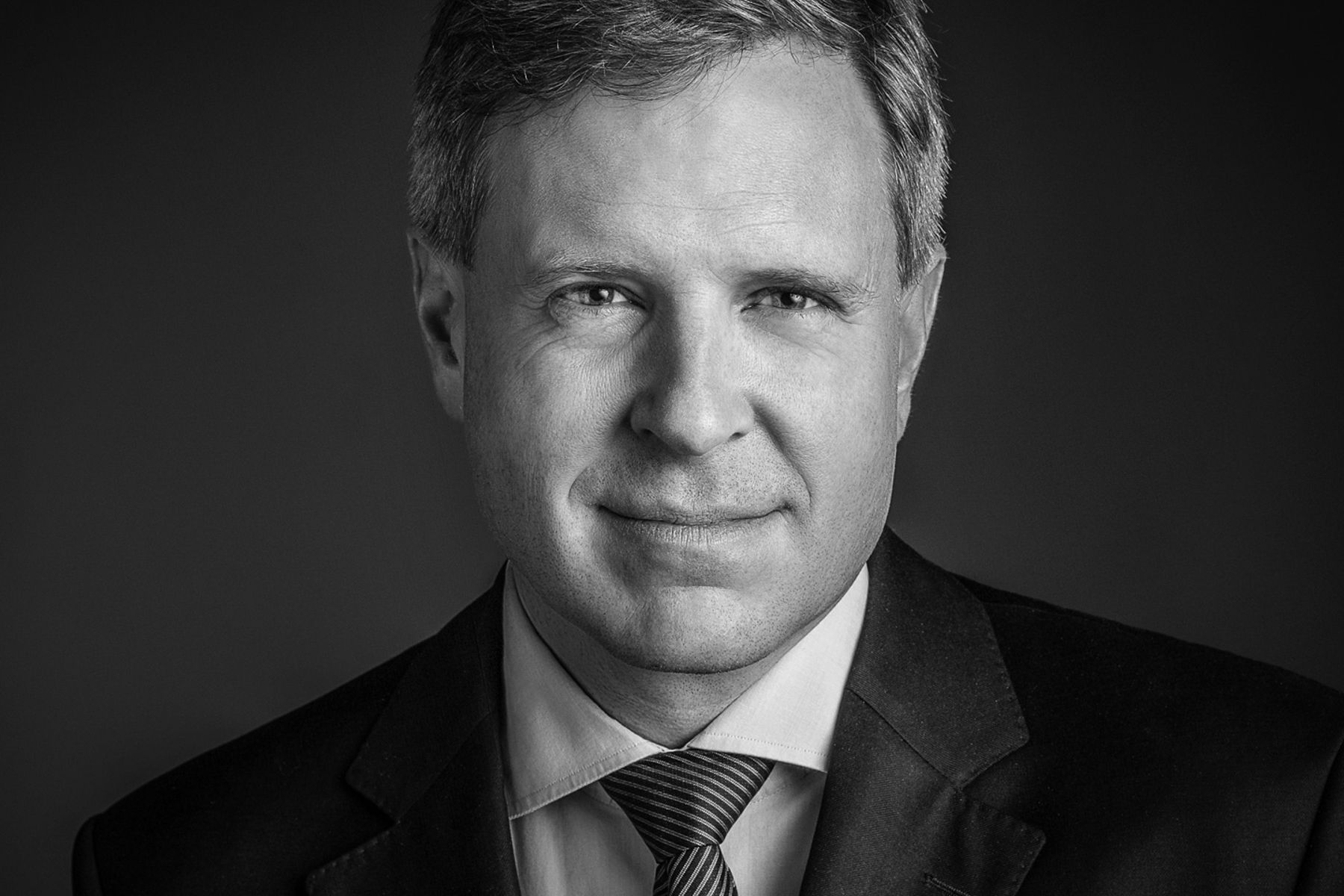 Businessfoto Vorstand und Media-Porträt-Foto im Fotostudio, Düsseldorf