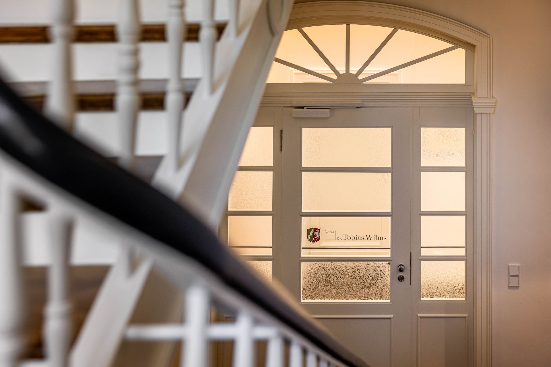 Architekturfoto, Notariat-Fotos, Geschäftsfotos, Kanzleifotos und Unternehmens-Fotografie, Corporate-Porträt-Foto, Media-Porträt-Foto und Corporate-Dokumentation, Notar Dr. Tobias Wilms, https://www.notar-wilms.de/