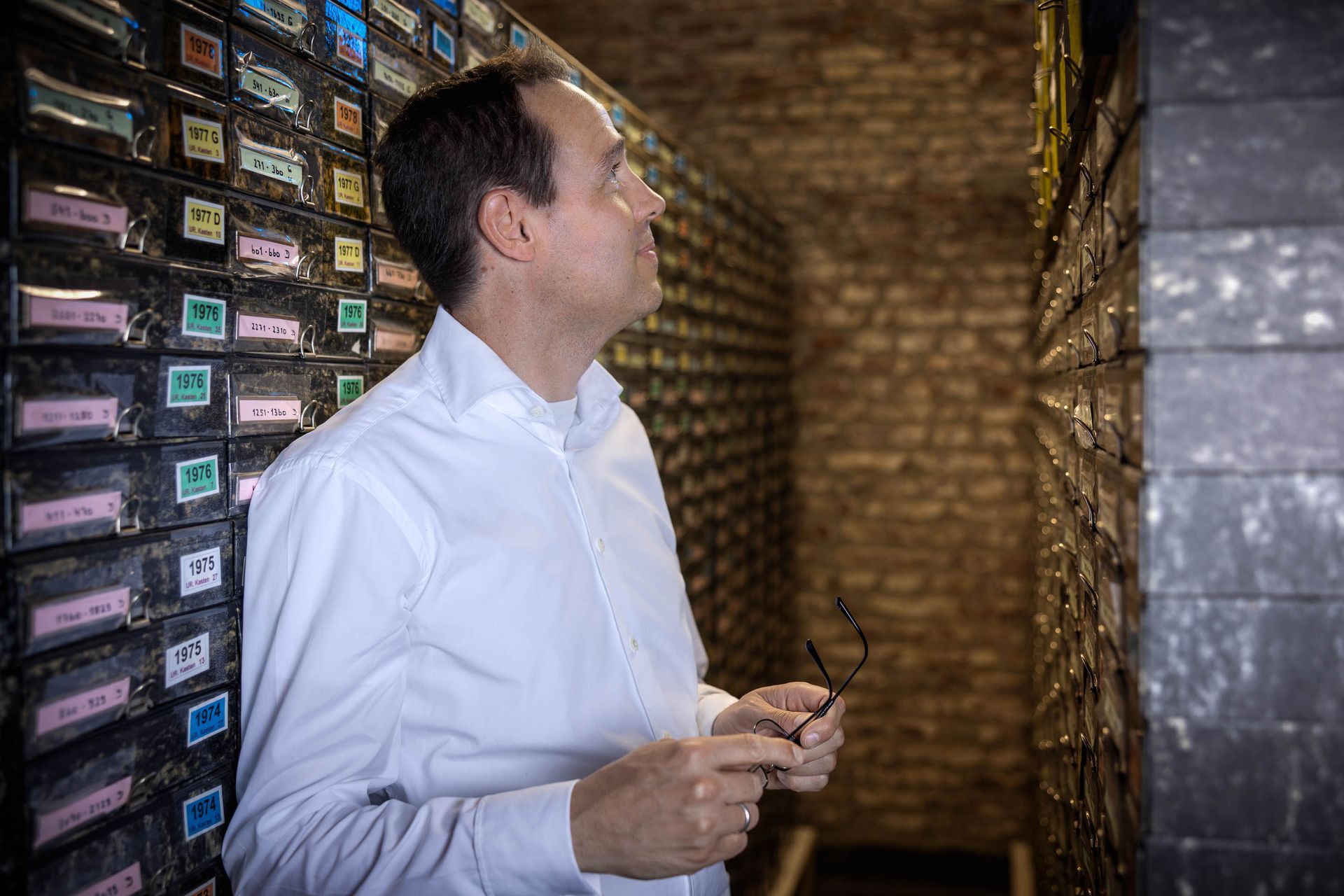 Business-Porträtfoto, Notariat-Fotos, Geschäftsfotos, Kanzleifotos und Unternehmens-Fotografie, Corporate-Porträt-Foto, Media-Porträt-Foto und Corporate-Dokumentation, Notar Dr. Tobias Wilms, https://www.notar-wilms.de/