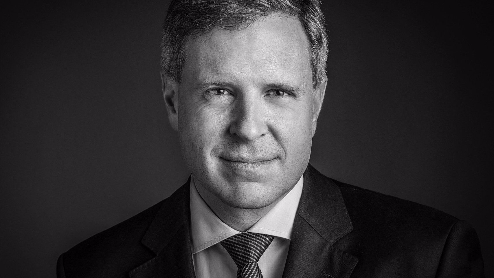 Businessfoto Vorstand und Media-Porträt-Foto im Fotostudio, Düsseldorf