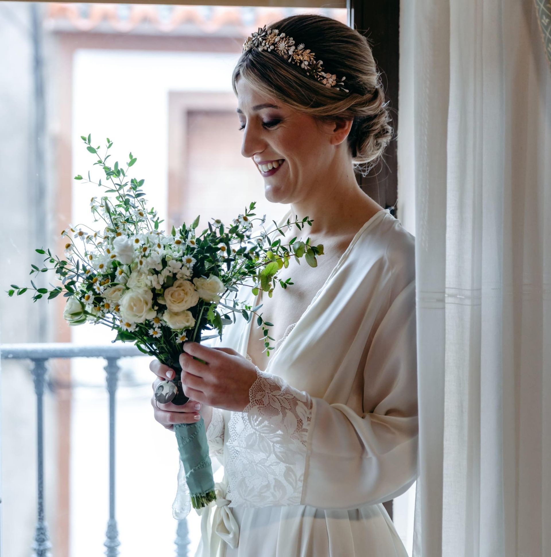 comprar tocados de novia personalizados online