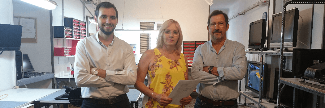 Servicio técnico de reparación de televisores Philips en Terrassa, Barcelona y alrededores, reparamos su televisor dejándolo como nuevo. Servicio técnico Philips