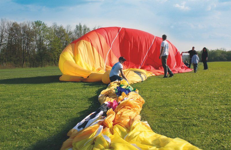 Aufbau, Ballonfahrten Südwest