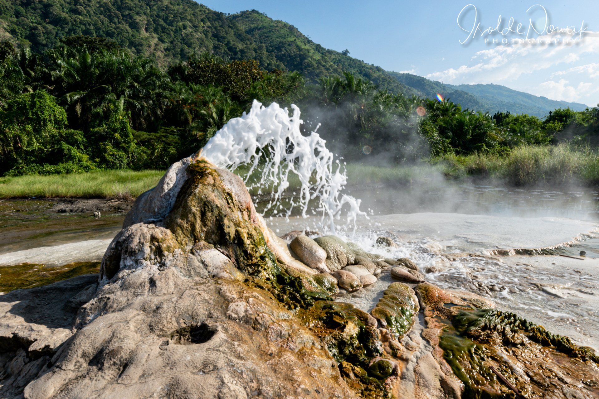 Sempaya Hotsprings, Semuliki, Semliki NP, Uganda, Gorilla, Birding, Travel, Uganda Safaris, Mountain Gorillas, Gorilla Tracking, Gorilla Trekking, Uganda Tours, Uganda Tour Operators, Uganda Roundtrip, Uganda Reise, Uganda Trips, Uganda travel, Uganda Grouptrips, Uganda Gruppenreise, nature responsible