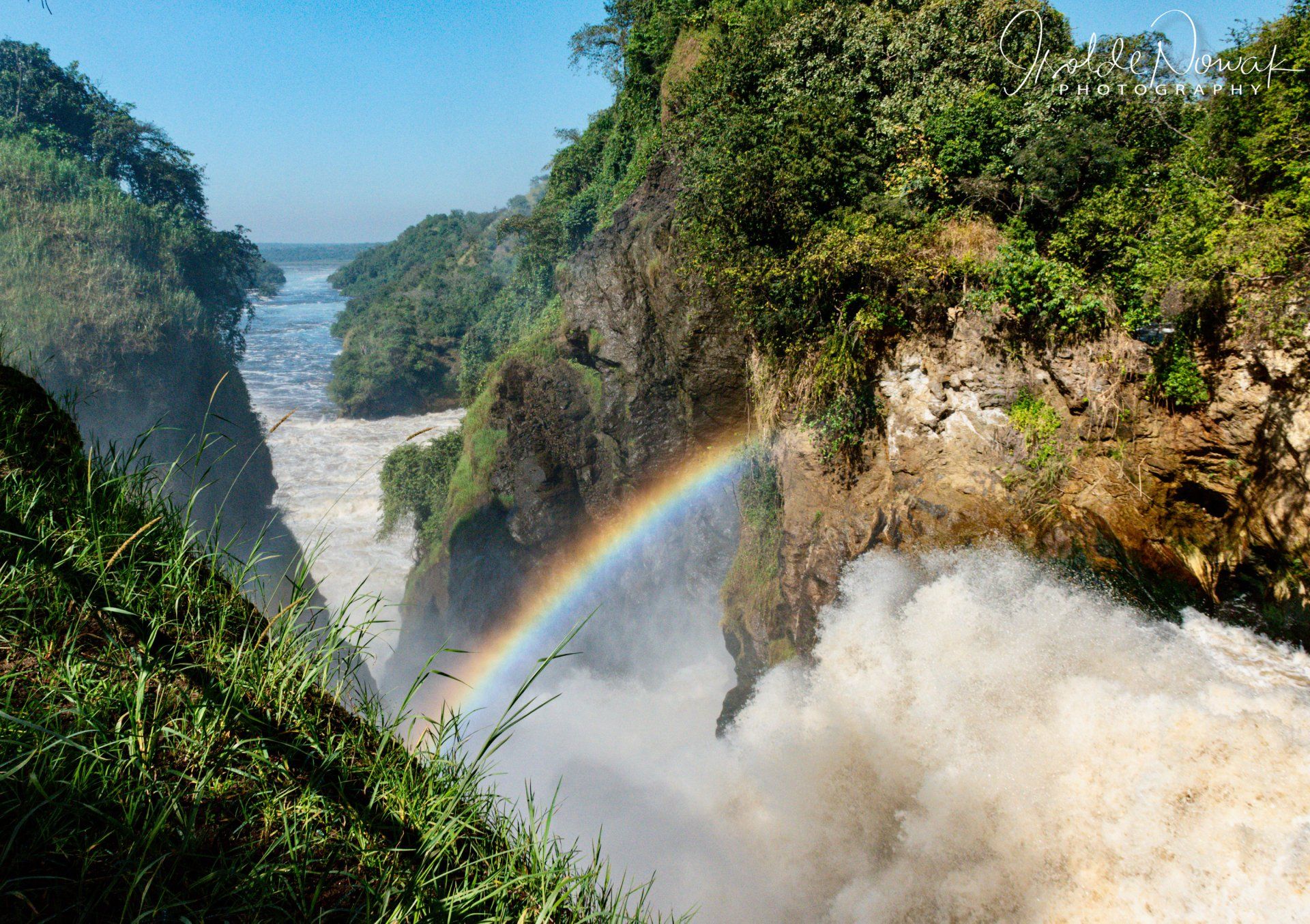 Murchison Falls, Waterfall, Rainforest, Uganda, Gorilla, Birding, Travel, Uganda Safaris, Mountain Gorillas, Gorilla Tracking, Gorilla Trekking, Uganda Tours, Uganda Tour Operators, Uganda Roundtrip, Uganda Reise, Uganda Trips, Uganda travel, Uganda Grouptrips, Uganda Gruppenreise