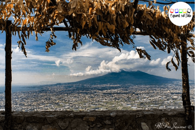 Foto del Vesuvio a Napoli