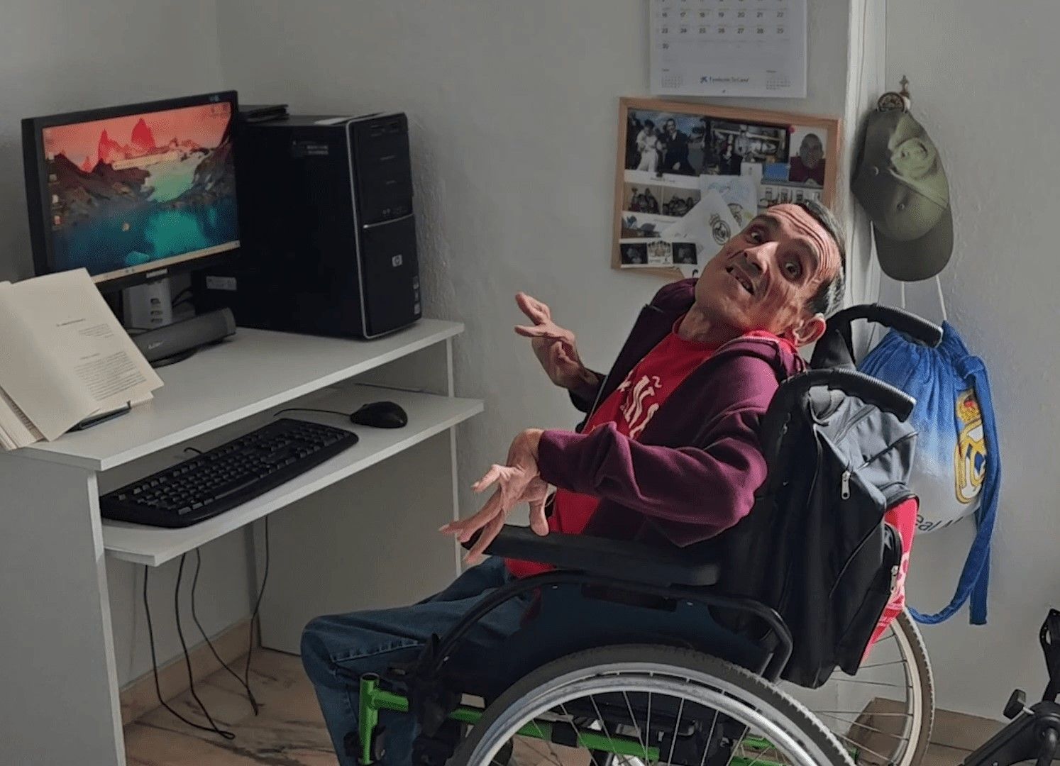 Adefisal-NiUnPasoAtras