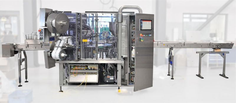 Fully automatic infeed cup filling and closing machine