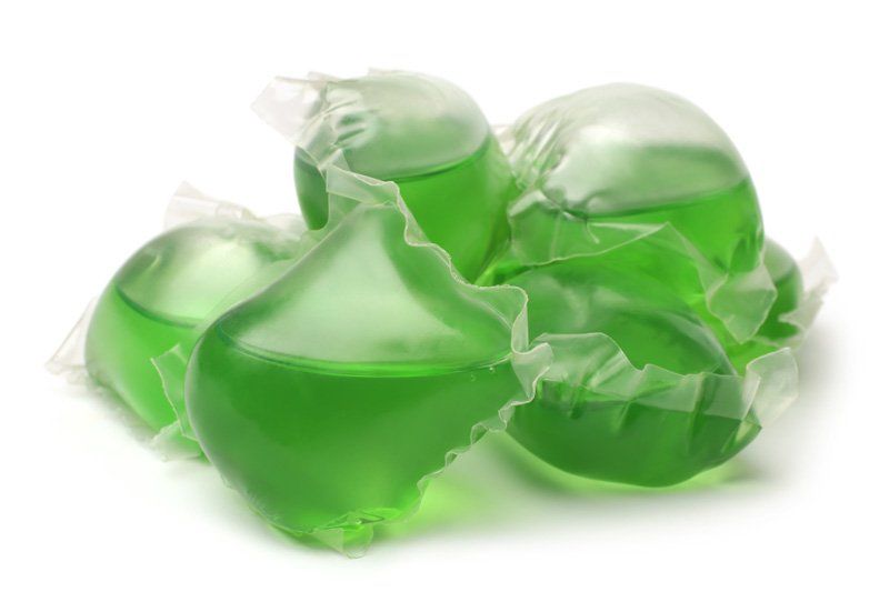 Soap capsual tub filling and sealing machine