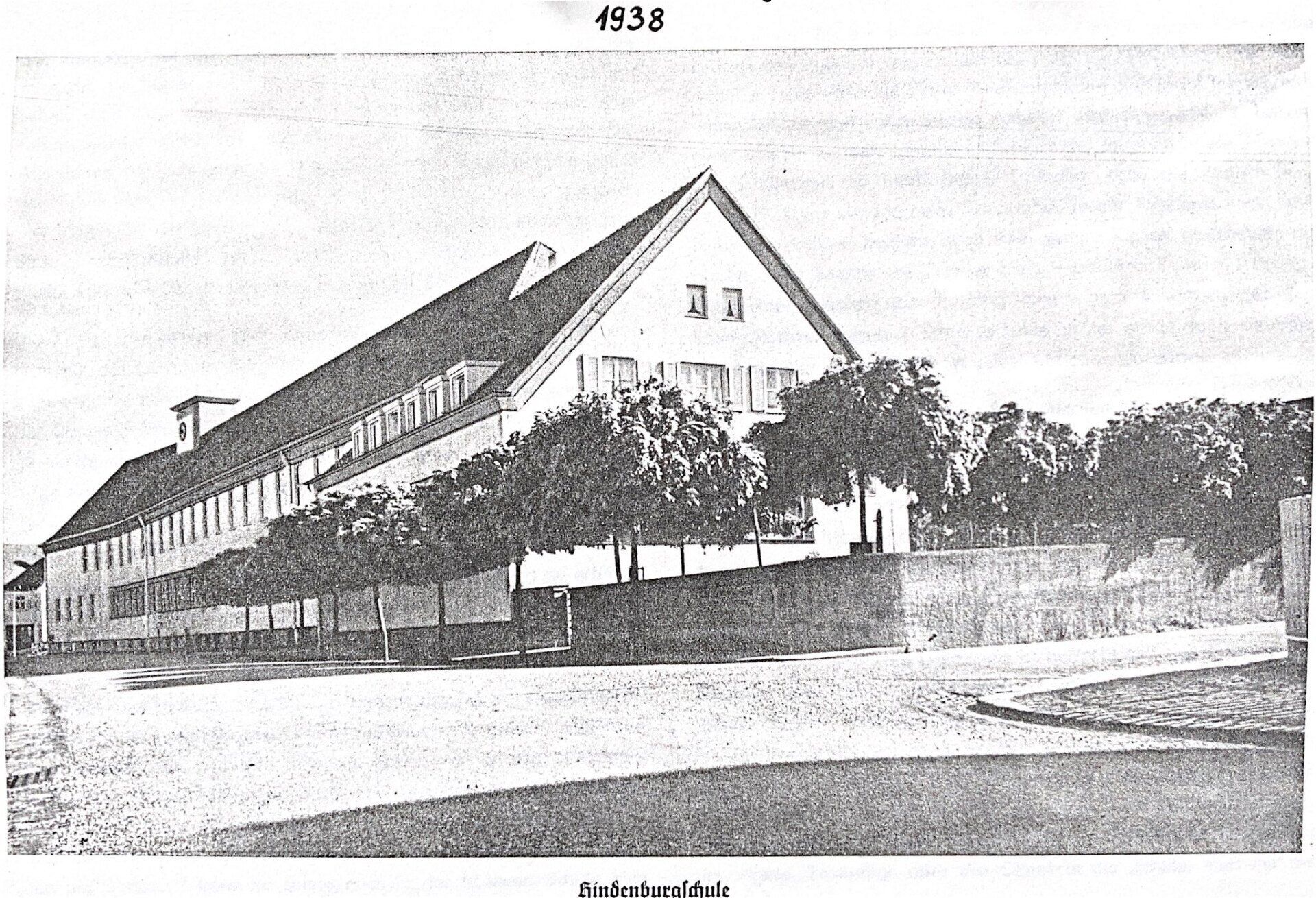 Ein Bild der Friedensschule aus 1938
