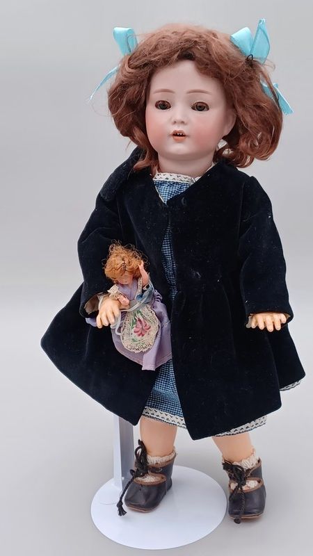 antique doll Kammer & Reinhardt on sale