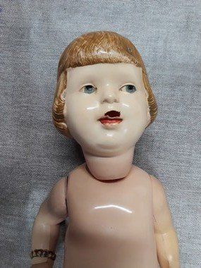 Détail du morceau de la bouche à refaire