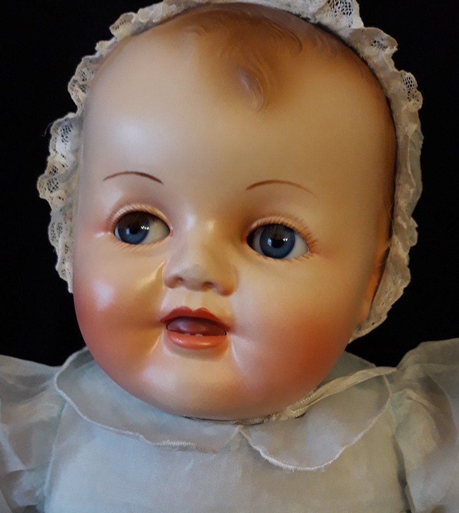 Grand bébé Raynal avec corps en tissu 60 cm vers 1938